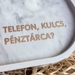 TELEFON, KULCS, PÉNZTÁRCA? - nagy tálka - szürke